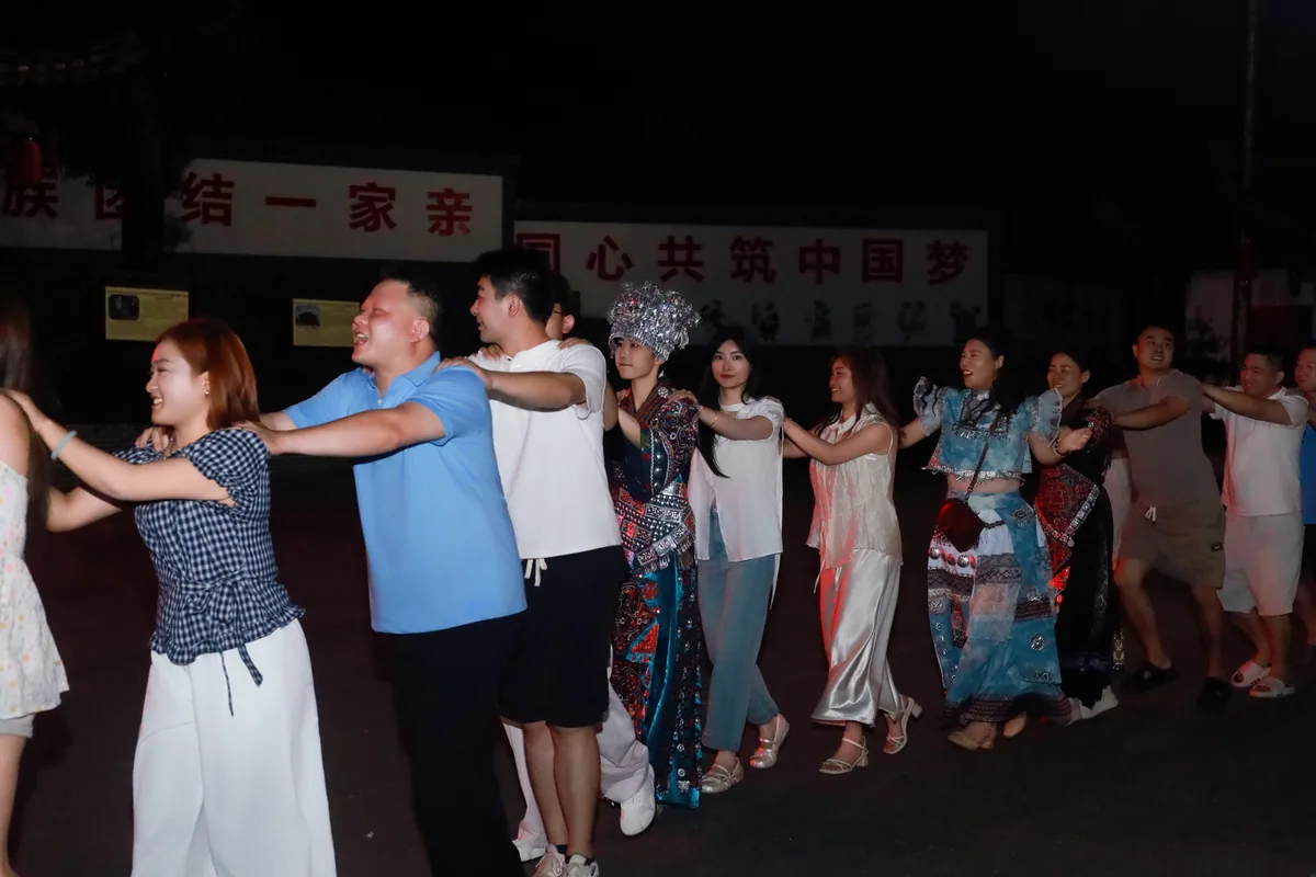 恩施篝火晚会